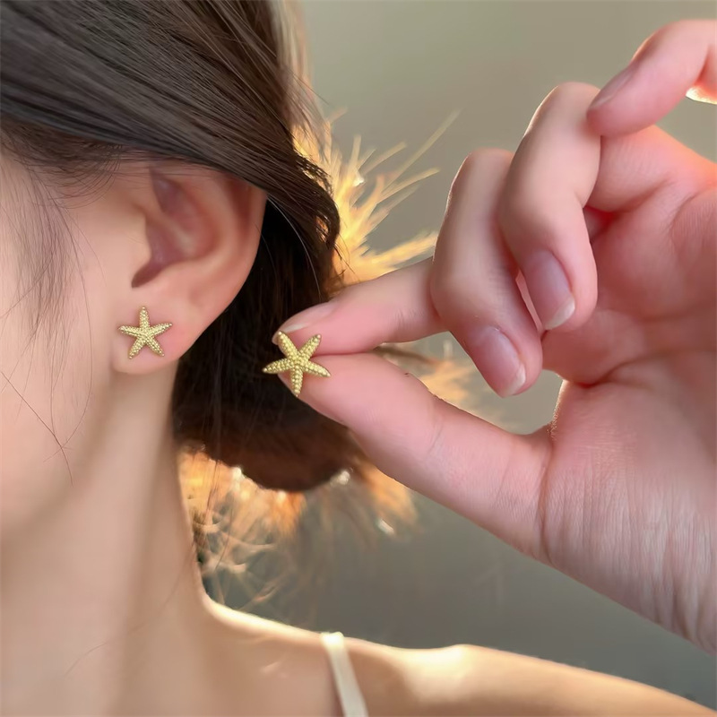 Street Fashion Earrings - Fashionable And Trendy Starfish Earrings With